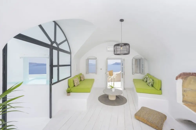 Grand Villa