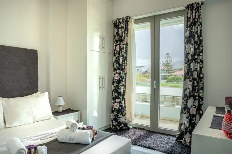 Pink Rose Beachfront Villa
