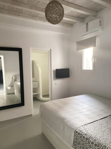 Mykonian Luxury Villa Azure w View Pool