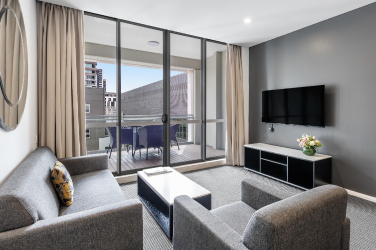 1 Bedroom Suite
