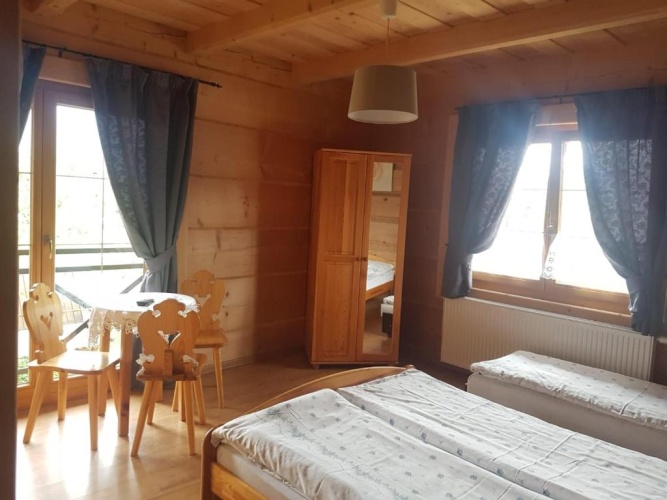 Standard Quadruple room with mountain view