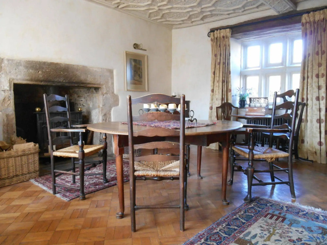 Low Hall