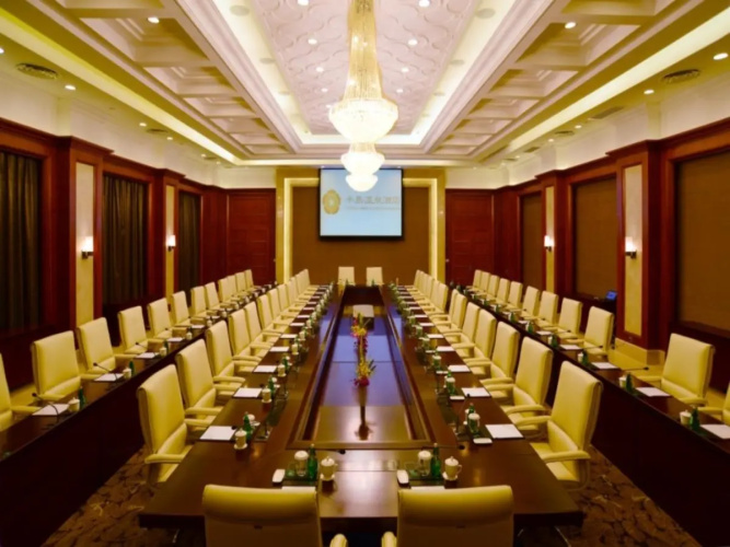 Peninsula Spring International Hotel