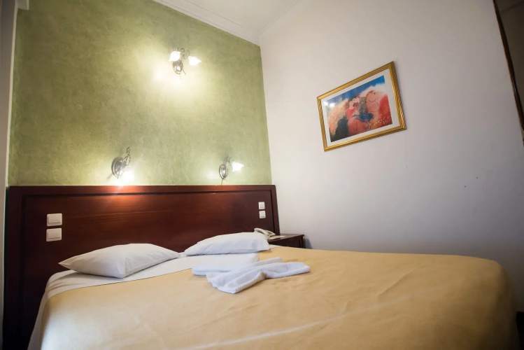 Golden City Hotel
