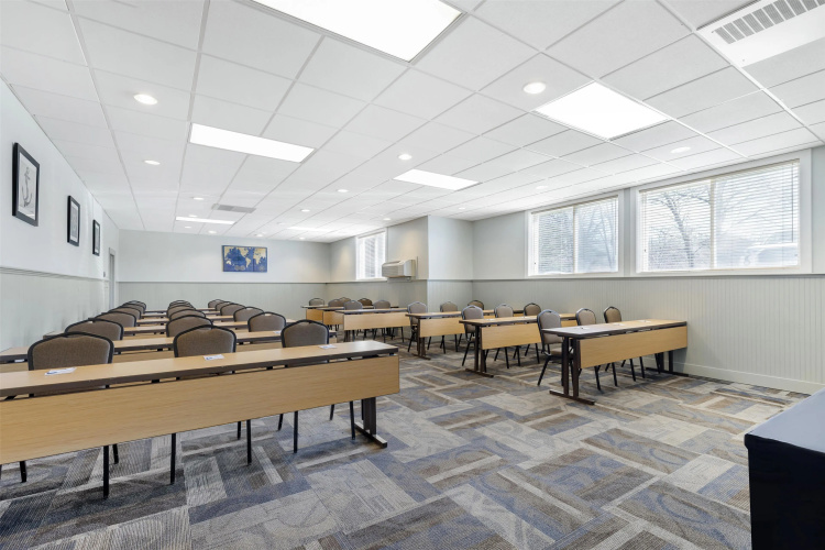 Best Western Plus Windjammer Inn & Conference Center photo 24