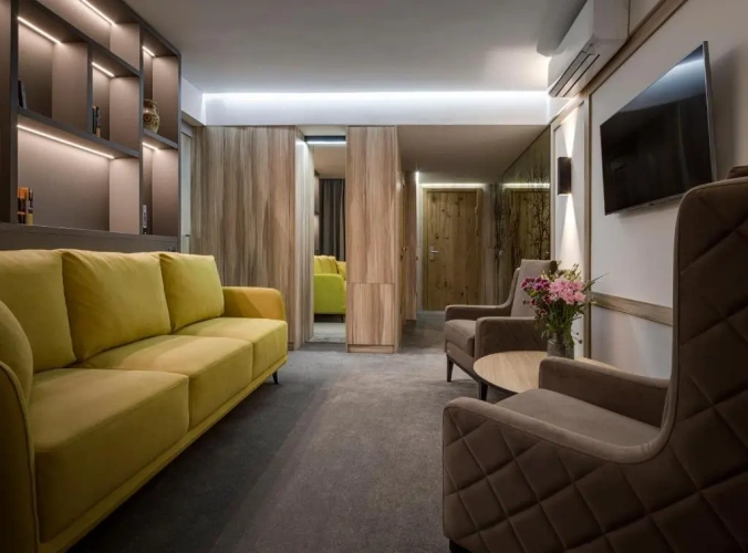 1 Bedroom Suite with balcony