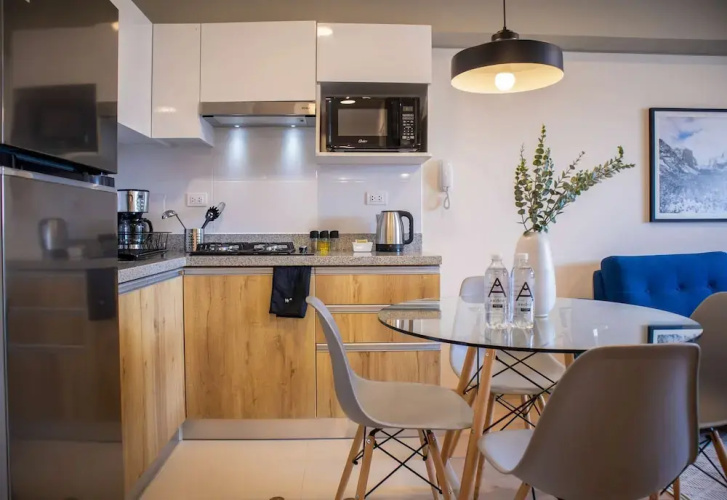 w Alluring 2BR w Balcony in Barranco