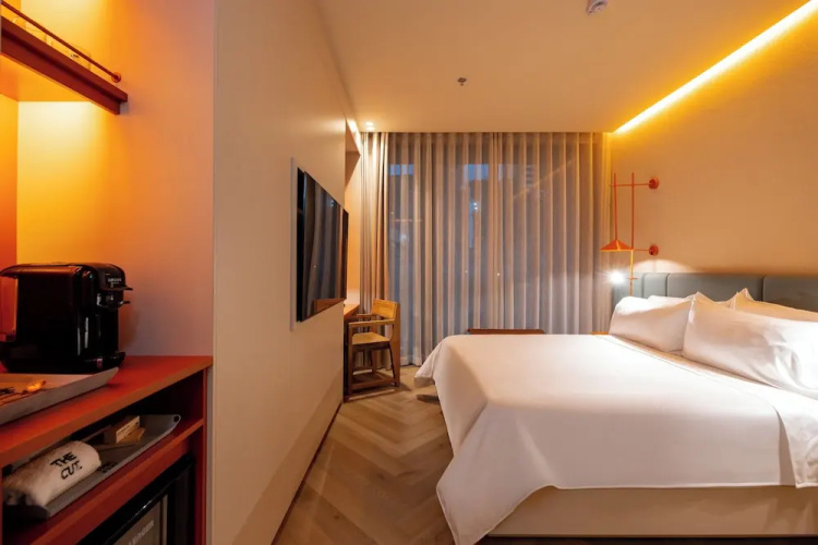 The Cut Hotel by MOME