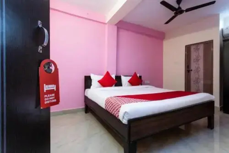 Hotel Decision by OYO Rooms