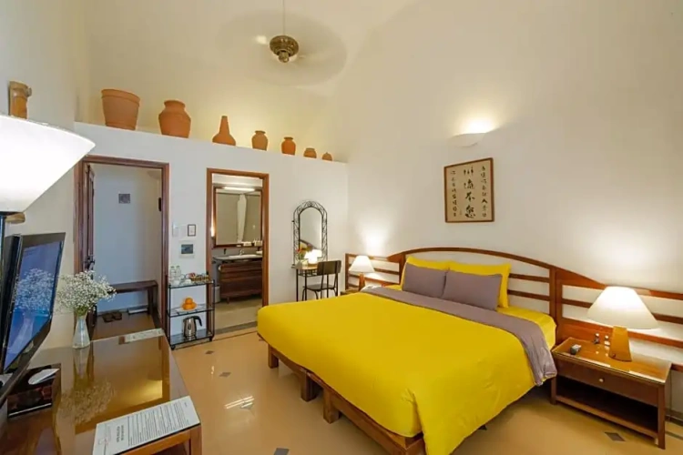 Standard Double room with garden view