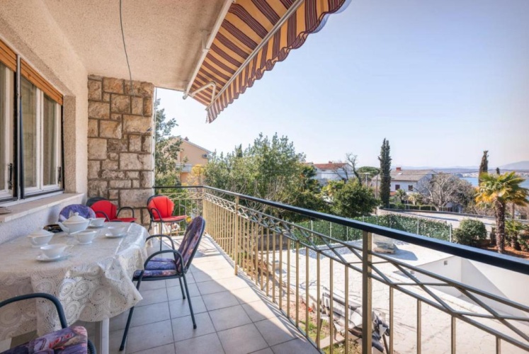 2 Bedrooms Apartment with balcony and with view