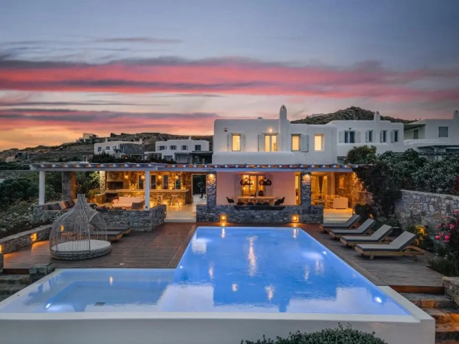 Deluxe Villa