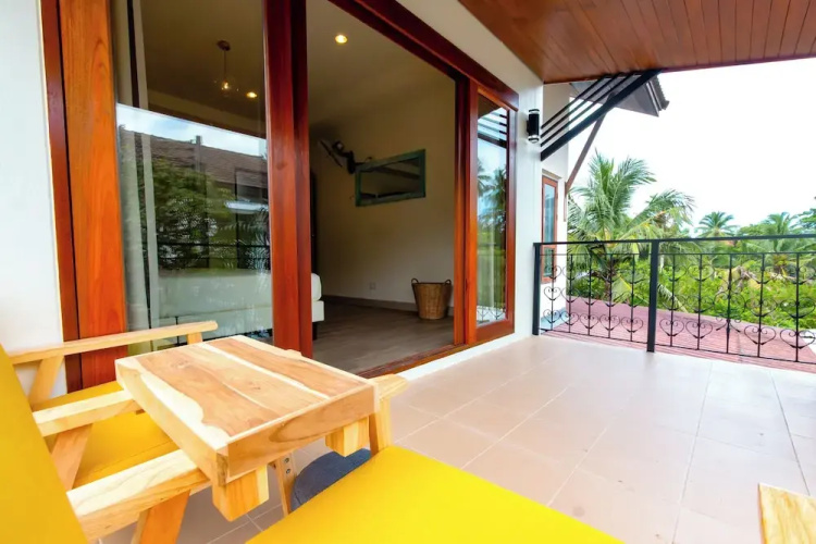 House Near Beach table TennisPool V230