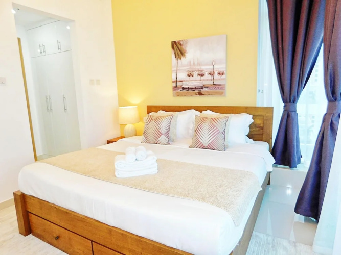 Luton Vacation Homes Continental Tower