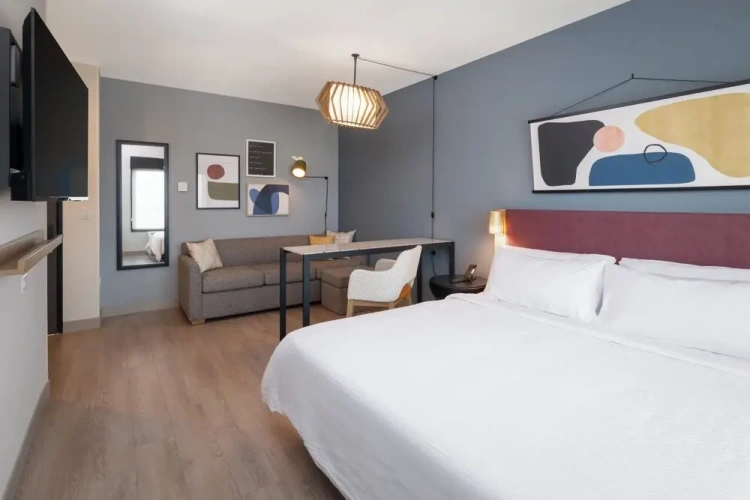 Double Suite