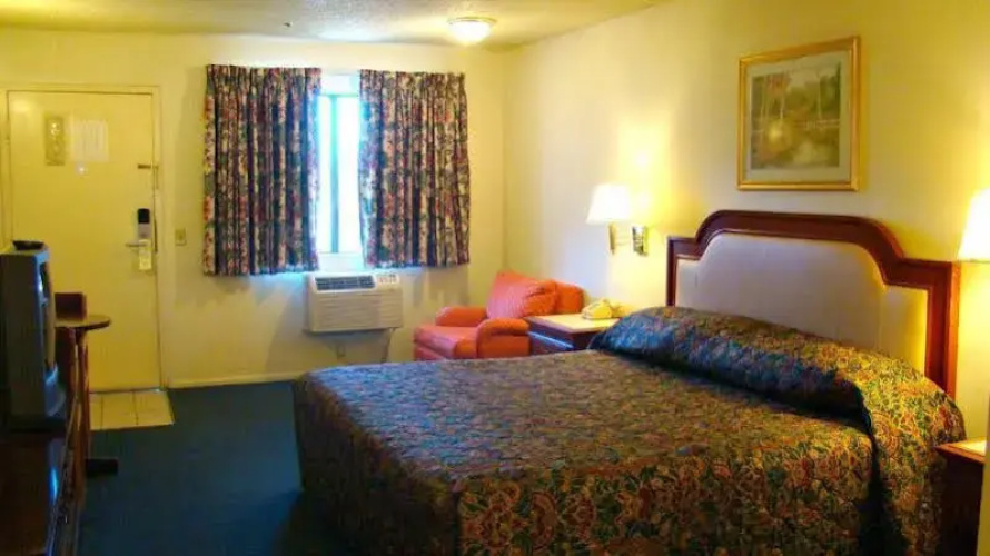Highland Inn