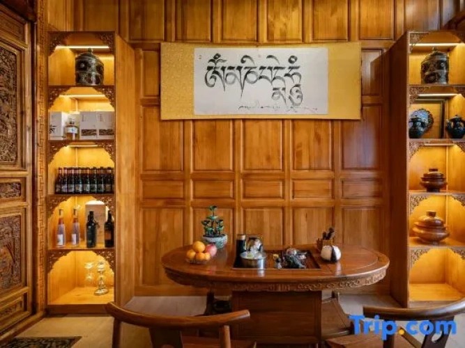 Muse Xiaoyuan Homestay (Songzan Linsi)