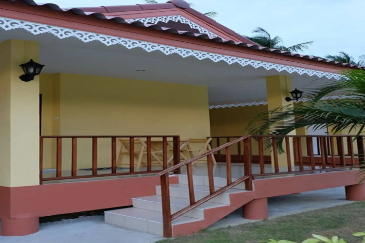 Dinsor Resort