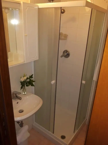 1 Bedroom Classic Single room with garden view