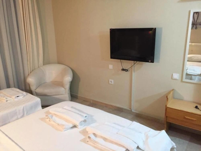 Eren Otel Çeşme