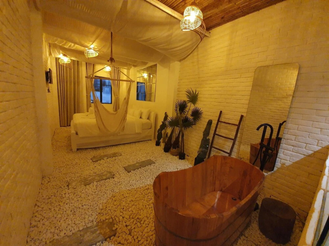 Language Exchange Hotel 3
