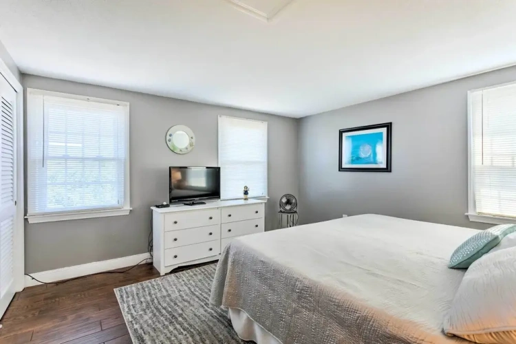 6 Bedrooms Cottage