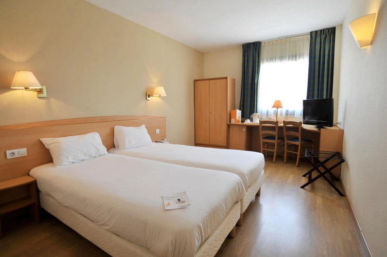 Hotel Travelodge Alicante Puerto  photo 8