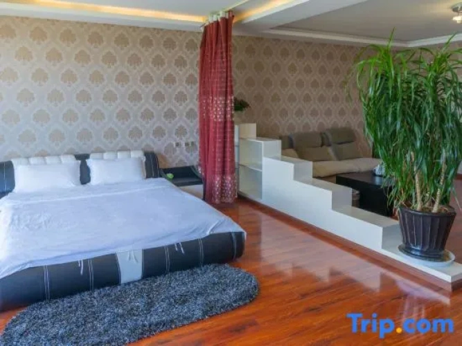2 Bedrooms Family Suite with view