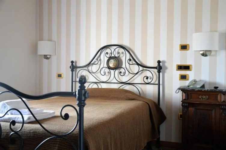 Single room