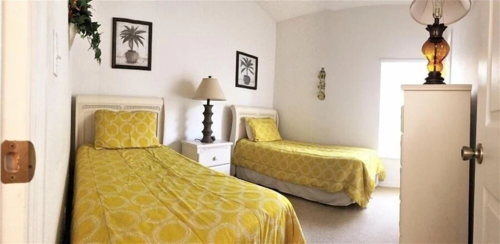 Disney Area Pool Home 35ms 4 Bedroom Home by Redawning