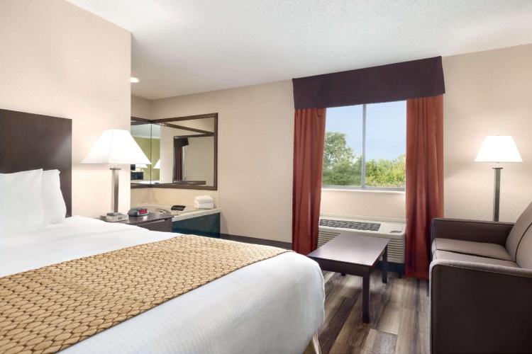 Deluxe Double Suite