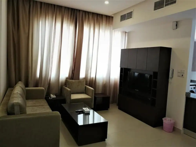 Happy Home Suites