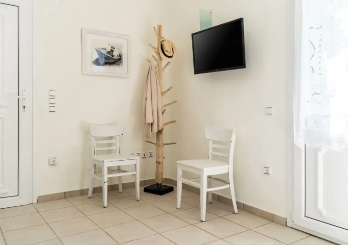 Makani Suites