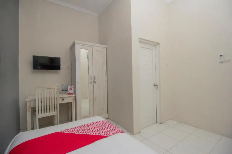 OYO Life 647 Irooms Homestay