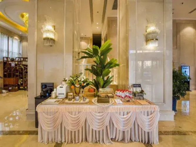 Tongluowan Hotel