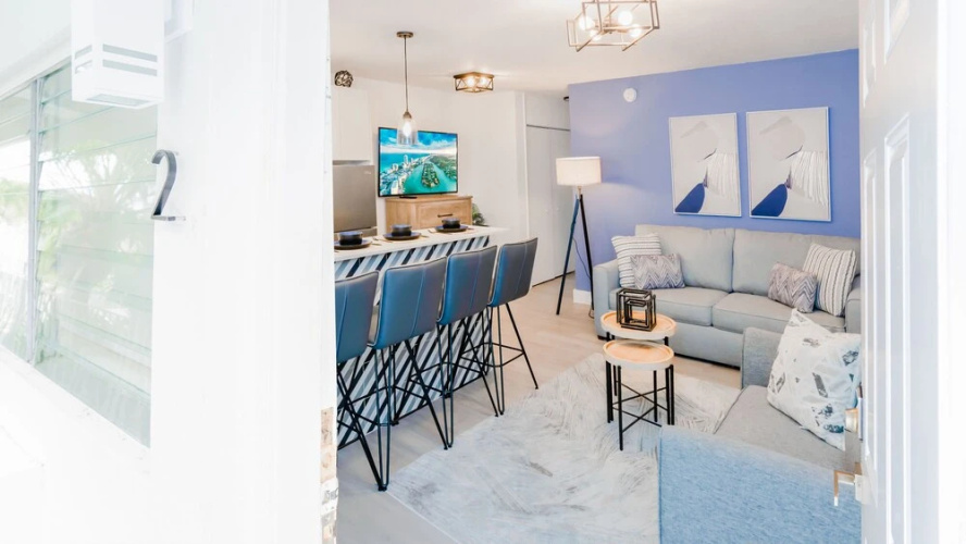1 BR APT 6min walk Miami Beach Kitchen 02