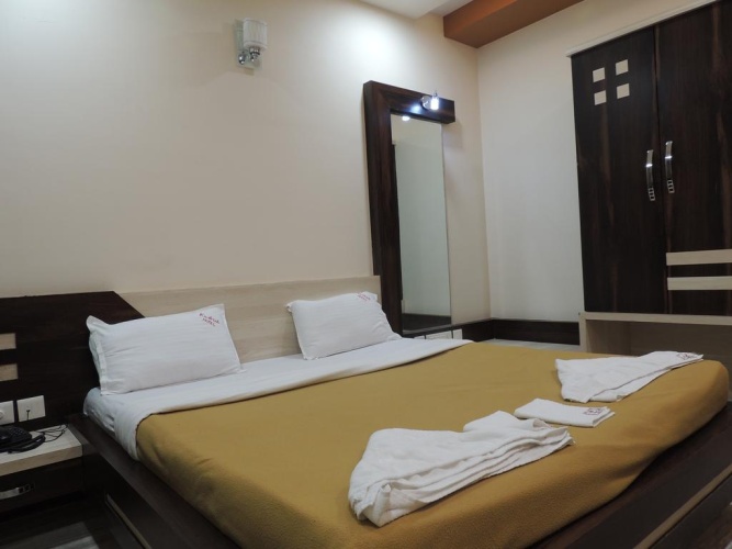 Hotel Kashish International - 格利揚