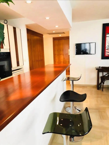 Gray D' Albion Apartment (Adults Only)
