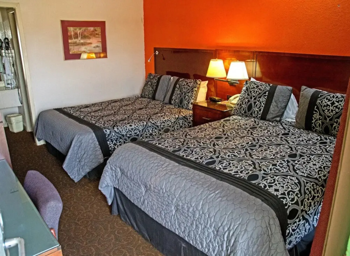 America's Best Inns & Suites
