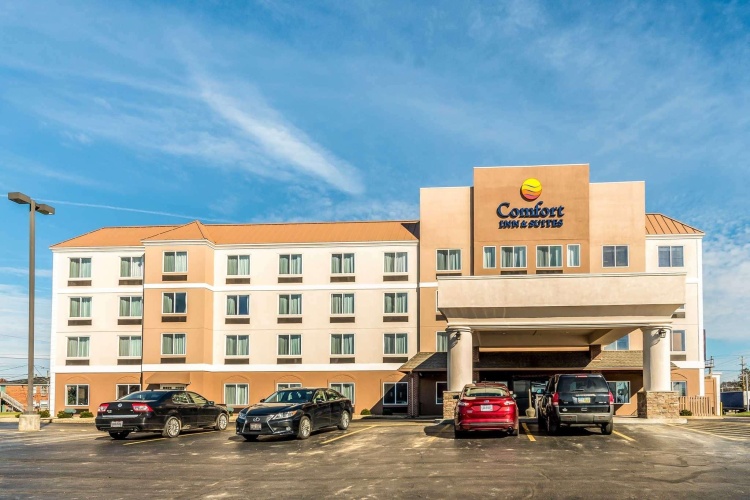 2 Bedrooms Deluxe Double Suite