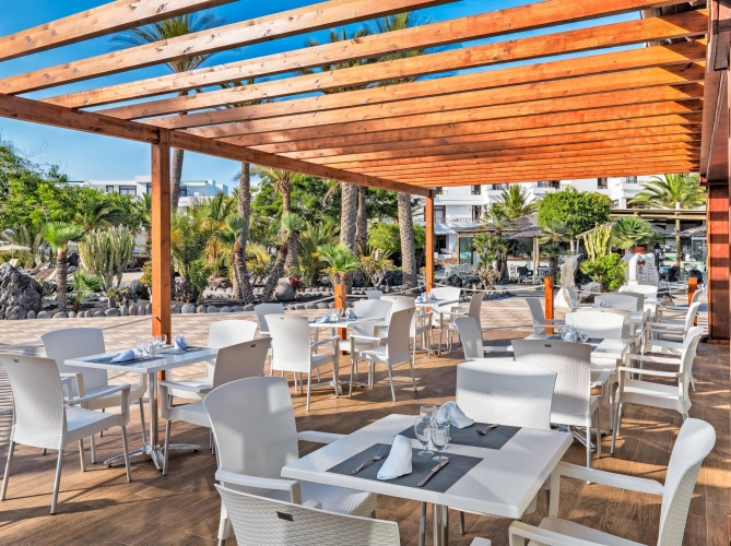 H10 Suites Lanzarote Gardens photo 21
