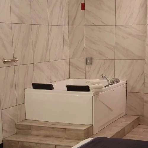 Luxury Double Suite