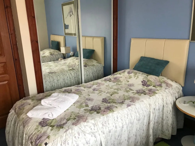 9 East Bay Bed and Breakfast
