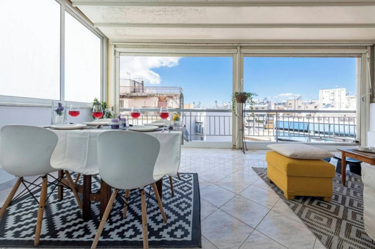 "cityscape-zen-penthouse"