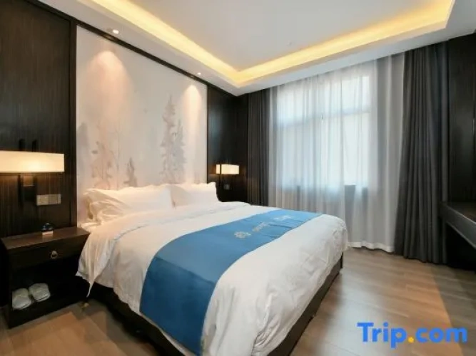 2 Bedrooms Suite