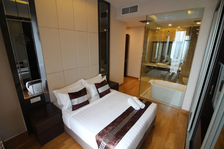 2 Bedrooms Suite