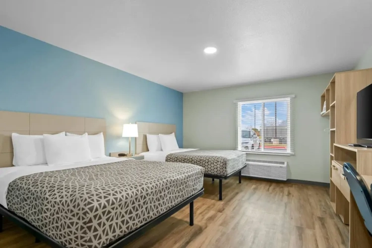 Quadruple Suite