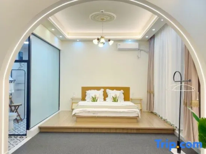 1 Bedroom Suite