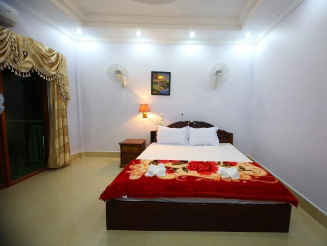 Golden View Villa