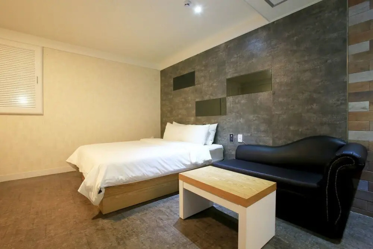 Gimpo Bellucci Motel